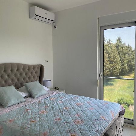 Rasi Luxury Apartments Ulcinj Bagian luar foto